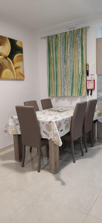 One Bed Room Apartment With Terrace Marsaskala Exterior photo